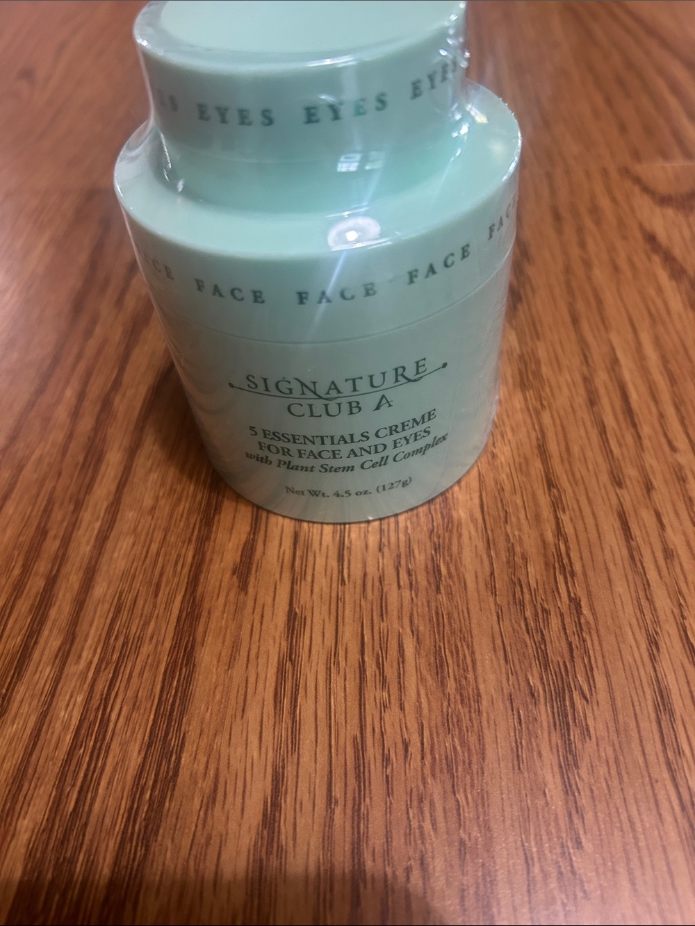 Signature Club A Mint Green 5 Essentials Crème for Face & Eyes